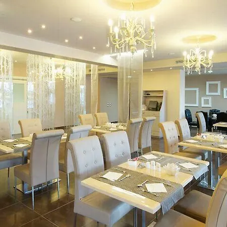 Utopia Resort & Spa