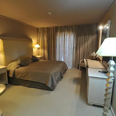 فندق Utopia Resort & Spa Kefalonia Island