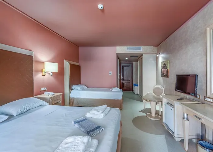 Utopia Resort & Spa